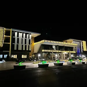 https://deluxe-resort.albaniahotels.org