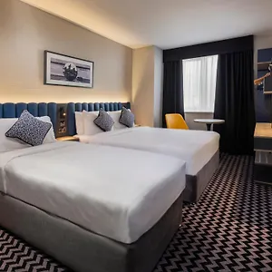 *** Hotel Academy Plaza Irlande